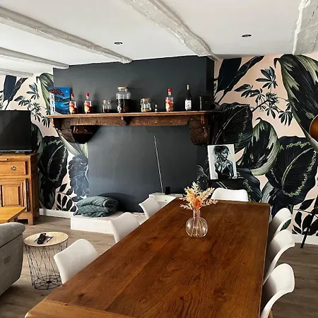 La Maison Des Artistes جولوفيل ليه باه